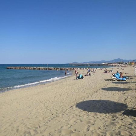 La Penate De Saint Cyp - Residence Les Fregates Vue Mer, Piscine Zewnętrze zdjęcie